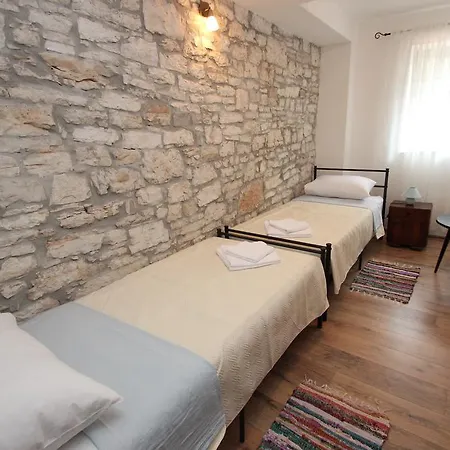 Ferienhaus Holiday Vinkovic *